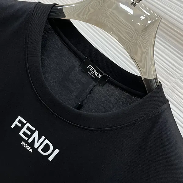 使い勝手良し フェンディ スリムフィット コットンTシャツ fej69515