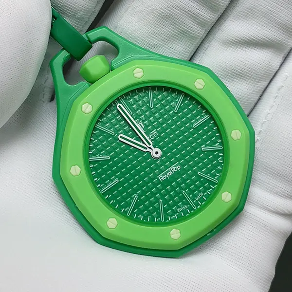 オーデマピゲ×スウォッチ コラボ Royal Pop Bioceramic Odx94111