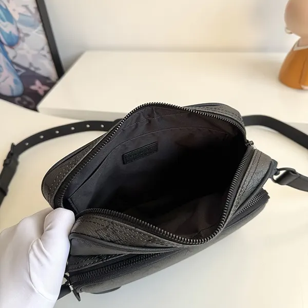 最新でオシャレ ルイヴィトン ナイル モノグラム コピー ミッドナイト vue31062