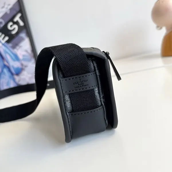 n級品 おすすめ ルイヴィトン メンズ コンパクトショルダー vut64350