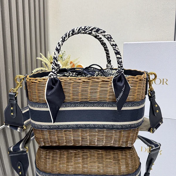 ディオール スーパーコピー Wicker Oblique かごバッグラージ dec02485