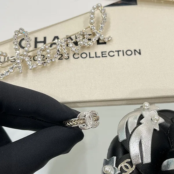 【25A シンプルながらアクセントに】シャネル リング スーパーコピー ABG128
