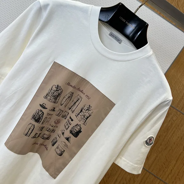 ★インナーでも映える★【モンクレール スーパーコピー】サファリワードローブTシャツ L10918C0