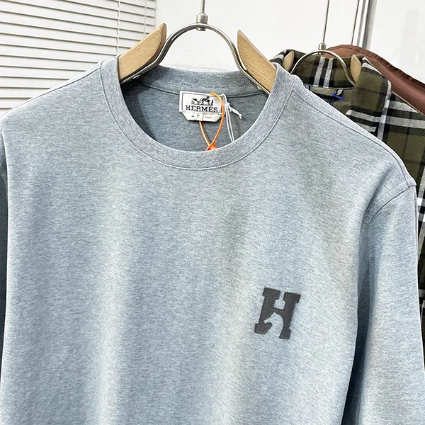 【人気♡】エルメス Tシャツ スーパーコピー H Cheval/Hシュヴァルコットン H657800HA76