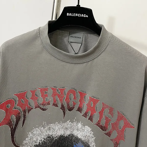 すぐ届く 【バレンシアガ】プリント コットンジャージー Tシャツ 偽物 bam97855