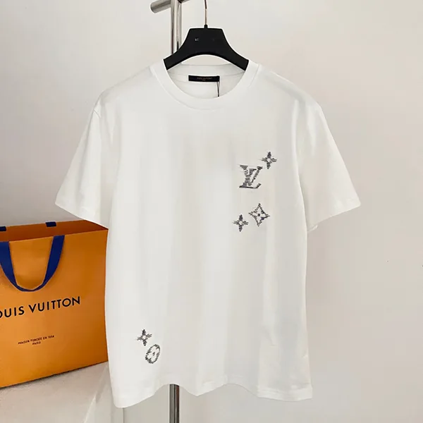 上品LVロゴ☆【ルイヴィトン】シグネチャーTシャツ 偽物 1AK7G5
