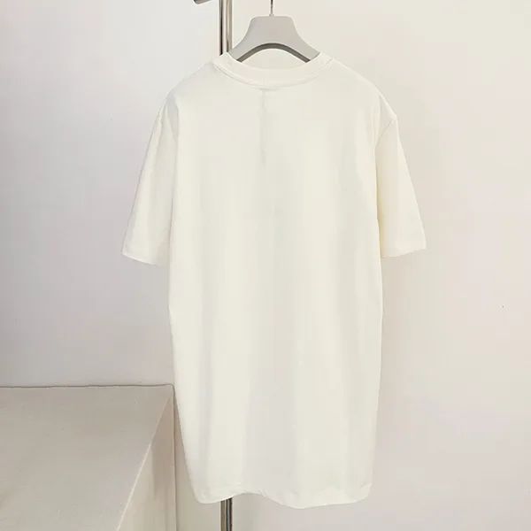 高品質【モンクレール】ロゴ パッチ クルーネック T シャツ コピー 8C0007189B8