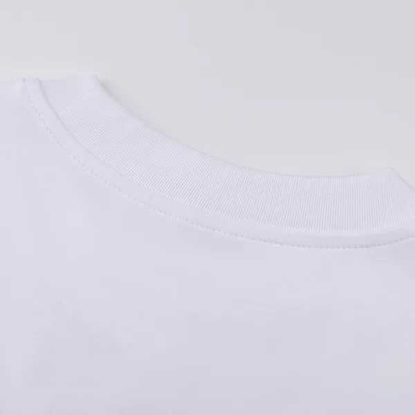 モンクレール ラミネートプリント入り 半袖Tシャツ J10918C0004089AJS99