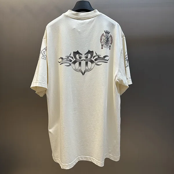 注目★バレンシアガ メンズ オーバーサイズ Tattoo Tシャツ クリーム bab00822