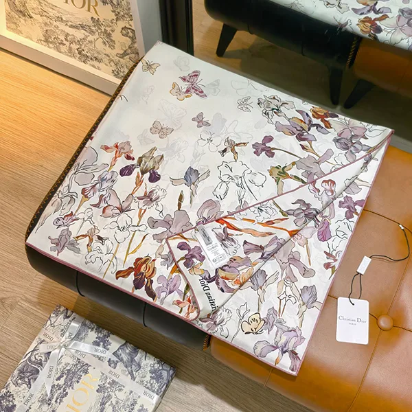ディオール シルク スカーフ N級品 dee24418