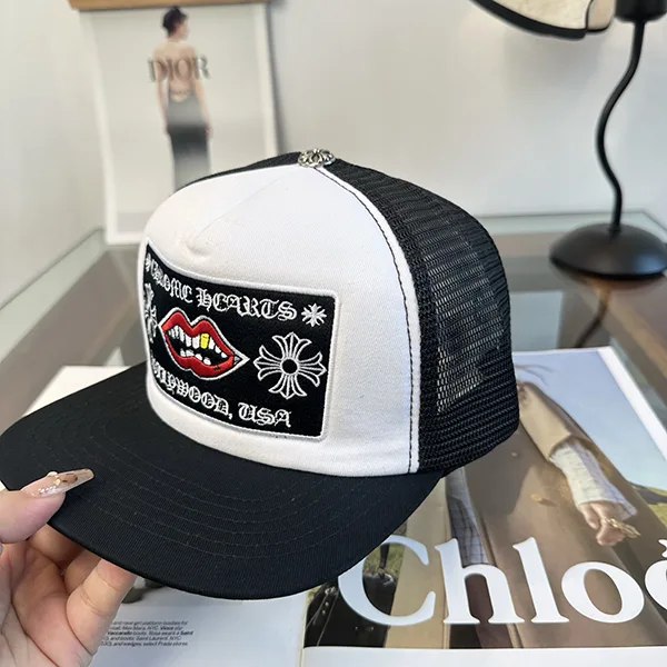 クロムハーツ MATTY BOY CAP WHITE キャップ Kux32017