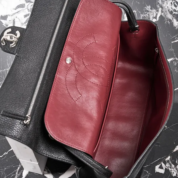 大人気♪【シャネル】マキシフラップバッグ スーパーコピー U8391