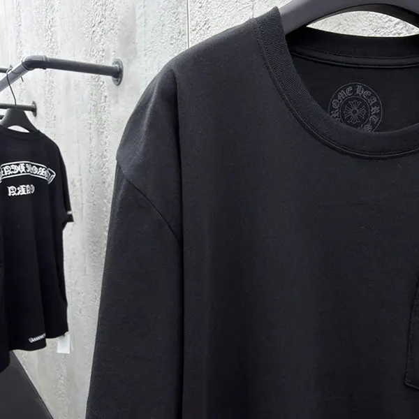 ブティック♪ クロムハーツ スクロールラベル半袖Tシャツ コピー Kue52326