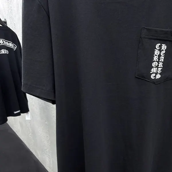 ブティック♪ クロムハーツ スクロールラベル半袖Tシャツ コピー Kue52326