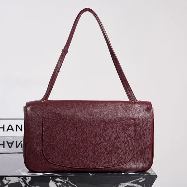 高品質 シャネル マキシ フラップバッグ コピー グレインドカーフ sht69509