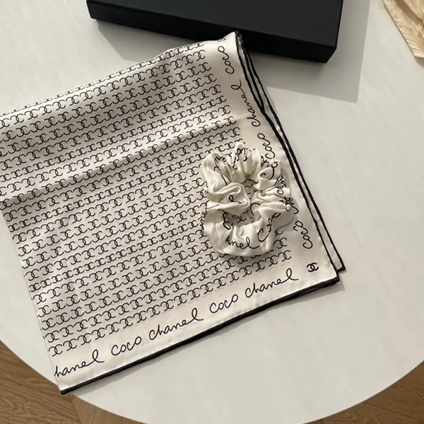 最新でオシャレ シャネル スカーフ CCロゴ シュシュセット shy00703
