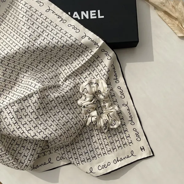 最新でオシャレ シャネル スカーフ CCロゴ シュシュセット shy00703