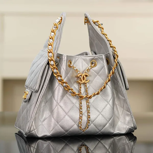 ★大人気 シャネル25 スモール ハンドバッグ スーパーコピー shn38381
