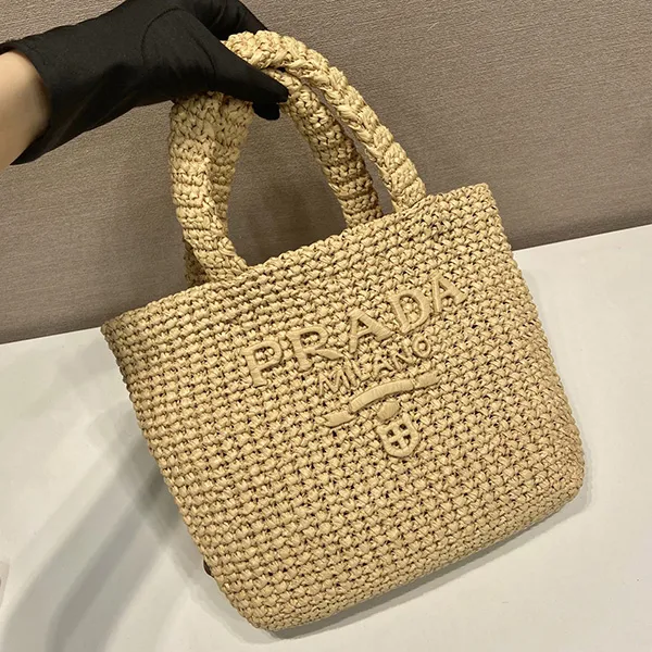 プラダ かごバッグ スモール クロシェ トートバッグ スーパーコピー 2C2T