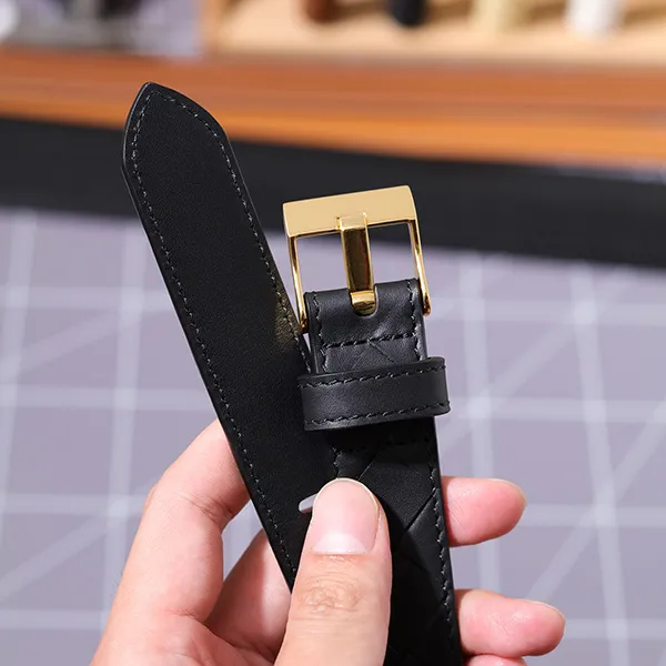【ボッテガヴェネタ】シン ウォッチ ベルト スーパーコピー 805803V4