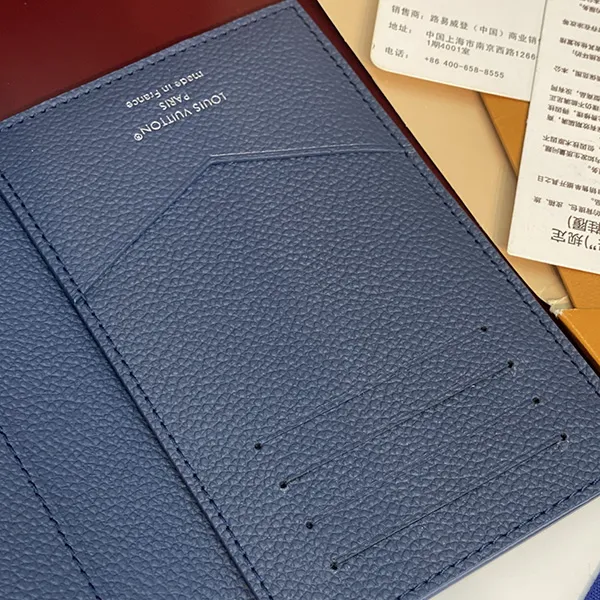 【大人気♪】ルイヴィトン パスポートカバー スーパーコピー M28744