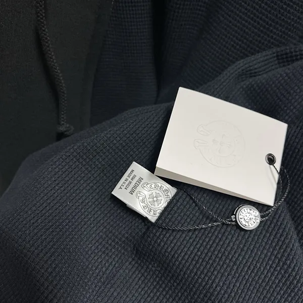 クロムハーツ OLD ZIP パーカー スーパーコピー バックホースシュー ダガージップアップ フーディ スウェットパーカー ブラック Kuh24921