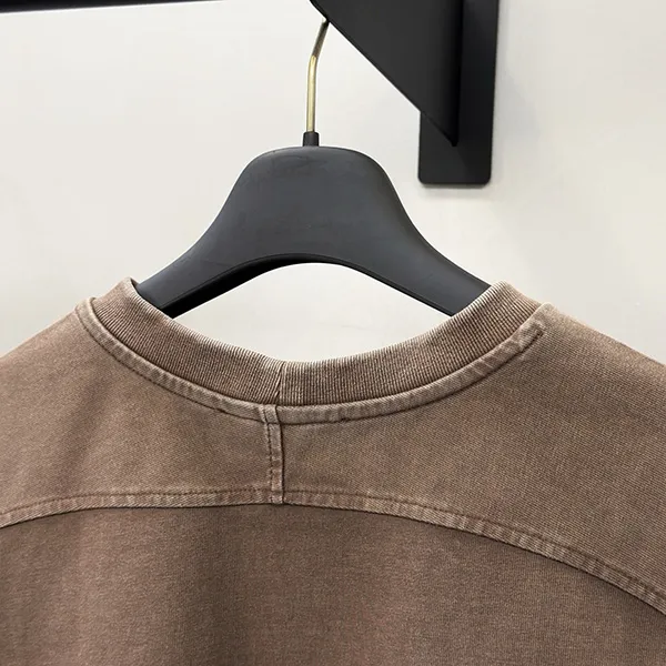 入荷少 ルイヴィトン LV シグネチャープリント オーバーダイ Tシャツ スーパーコピー 1AK1JB