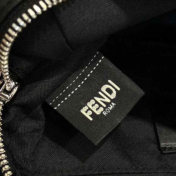 フェンディ ルイ スモール 2WAY ショルダーバッグ