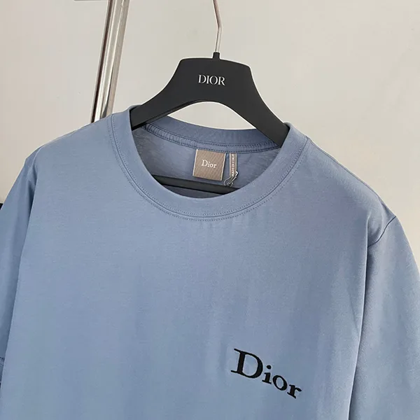 ディオール ロゴTシャツ 偽物 メンズ|洗練デザイン