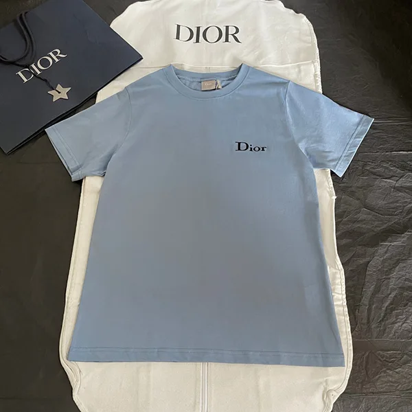 ディオール ロゴTシャツ 偽物 メンズ|洗練デザイン