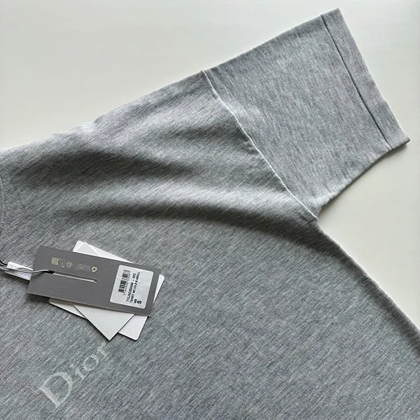 【エレガントなシルエット♪】ディオール★Tシャツ