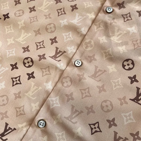 ルイヴィトン モノグラム ショートスリーブシャツ