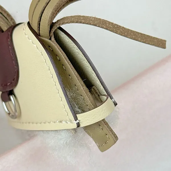 エルメス ロベオ ロック PM チャーム スーパーコピー H087387