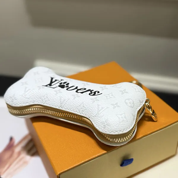 【ルイヴィトン コピー】バッグチャーム・LV ボーン 愛犬家におすすめ M02285