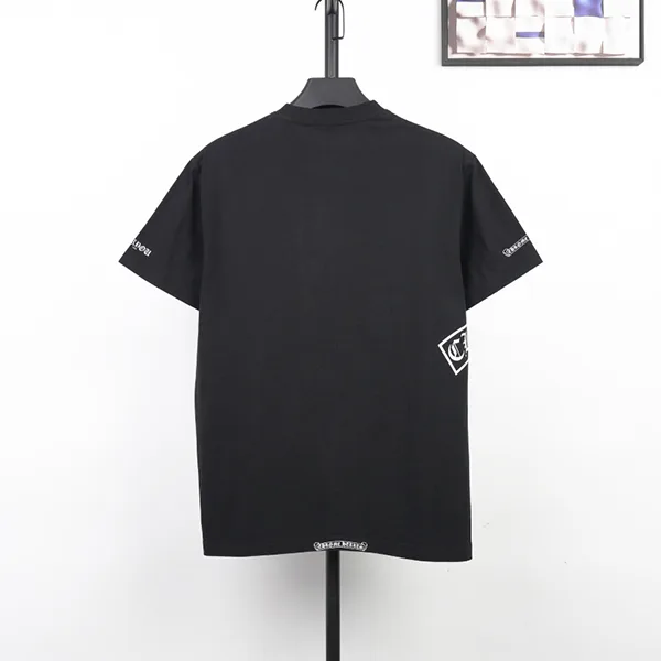 クロムハーツ「ソープ・アンド・ウォーター」 Tシャツ コピー