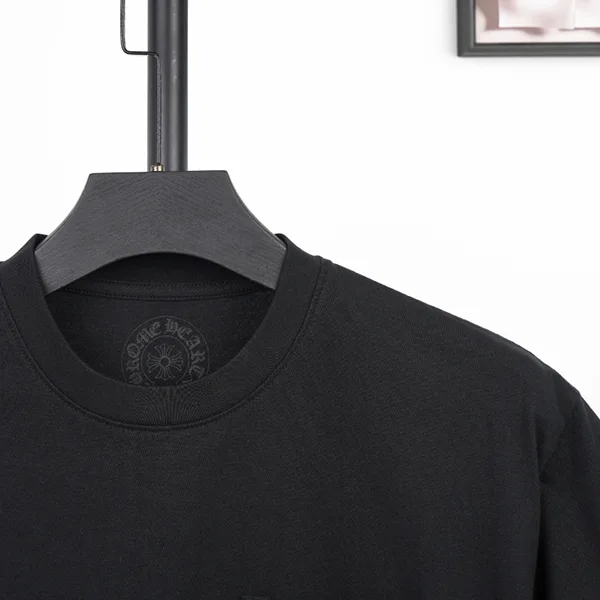 クロムハーツ「ソープ・アンド・ウォーター」 Tシャツ コピー