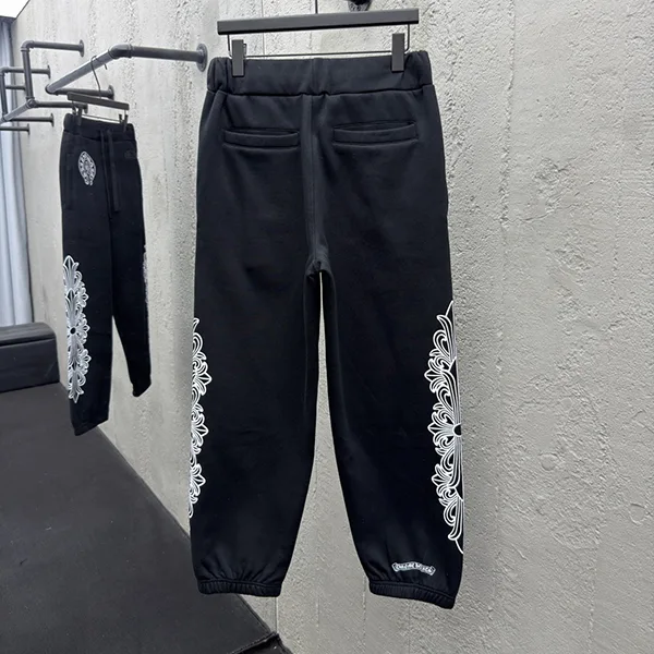 【クロムハーツ】CH プラス モノグラム スウェットパンツ