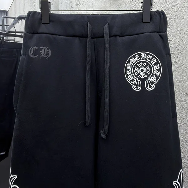 【クロムハーツ】CH プラス モノグラム スウェットパンツ
