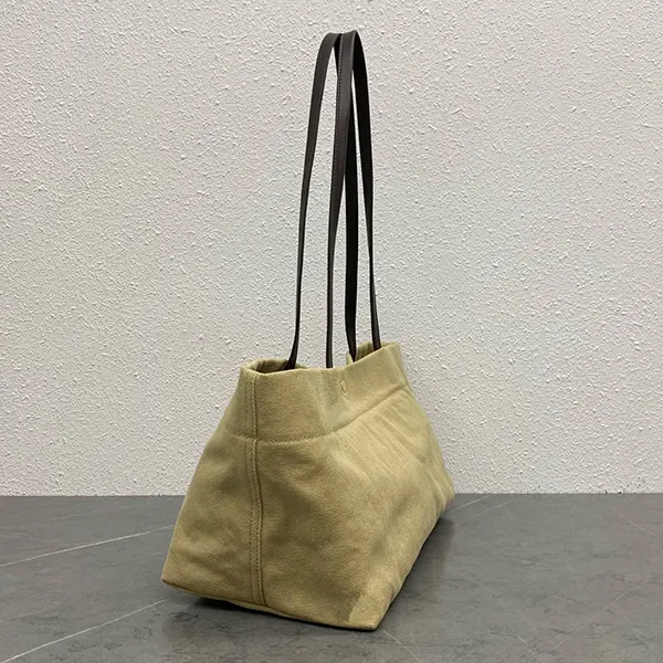 ザ・ロウ Idaho ベージュ ショルダーバッグ キャンバス×レザー