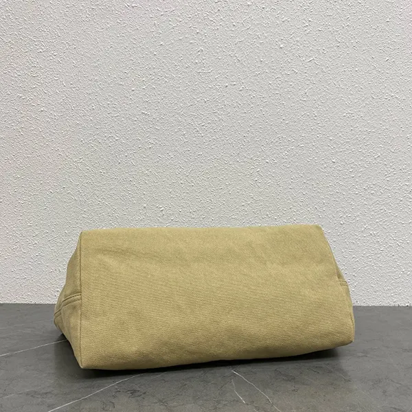 ザ・ロウ Idaho ベージュ ショルダーバッグ キャンバス×レザー