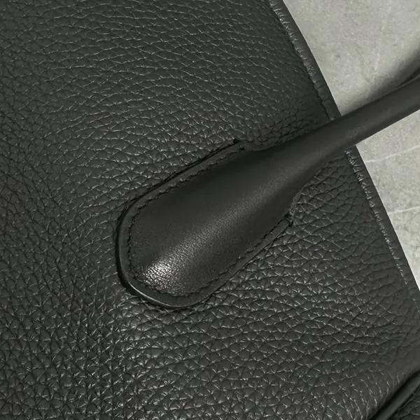 ザ・ロウ Astra n級品 レザー ダッフルバッグ ブラック