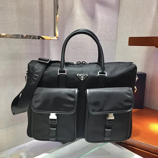 プラダ エクスプローラ Re-Nylon レザー トートバッグ
