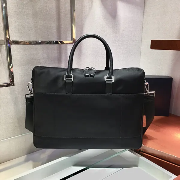 プラダ エクスプローラ Re-Nylon レザー トートバッグ