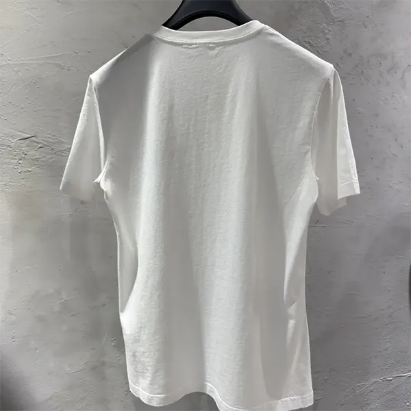 【シンプル可愛い♪】ディオール メダイヨン刺繍 Tシャツ スーパーコピー 643T13A4500_X0800