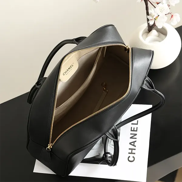【お洒落なキーリング付き♪】シャネル ラージ ボーリング バッグ スーパーコピー AS6211-B23874-94305