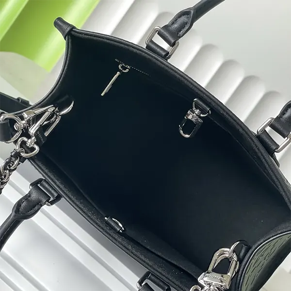 【ルイヴィトン】オンザゴー PM スーパーコピー ハンドバッグ M14576