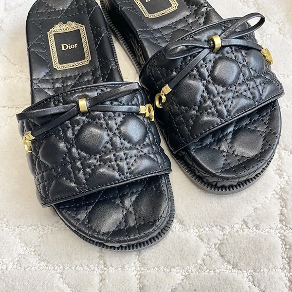 【ディオール】Cannage ヒールスライド カナージュ キルティングKCO546CQL_S900