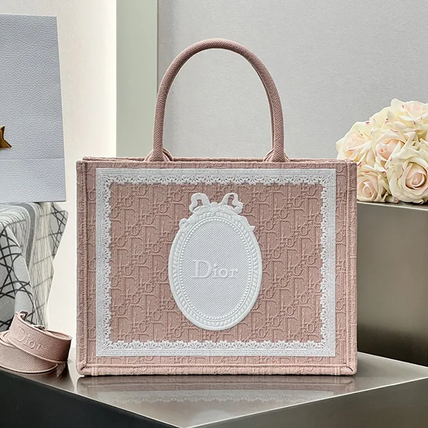 ディオール Book Tote バッグ ミディアム M1354PEHS