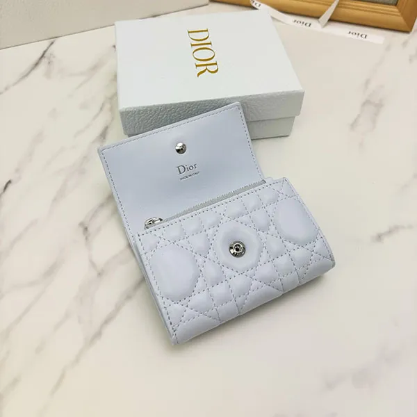 【国内完売カラーあり♡】ディオール リボン×ロゴ ミニ財布 スーパーコピー
