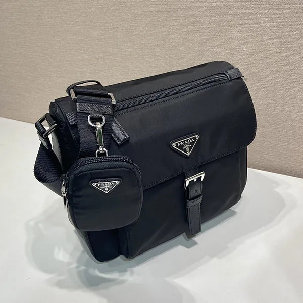 【プラダ】三角ロゴ Re-Nylon ポーチ付き ショルダーバッグ スーパーコピー 1BD994_RV44_F0038